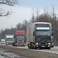Новые правила движения грузовых автомобилей по МКАД с мая 2021. Как подключиться к РНИС для получения пропуска в Москву